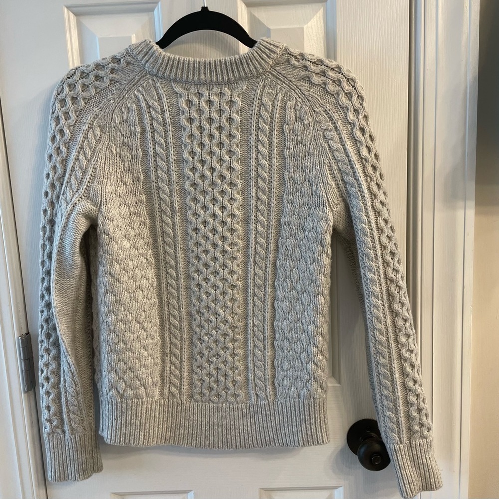 J Crew Gray Pom Pom Wool Blend Sweater Sz XS - Picture 4 of 9